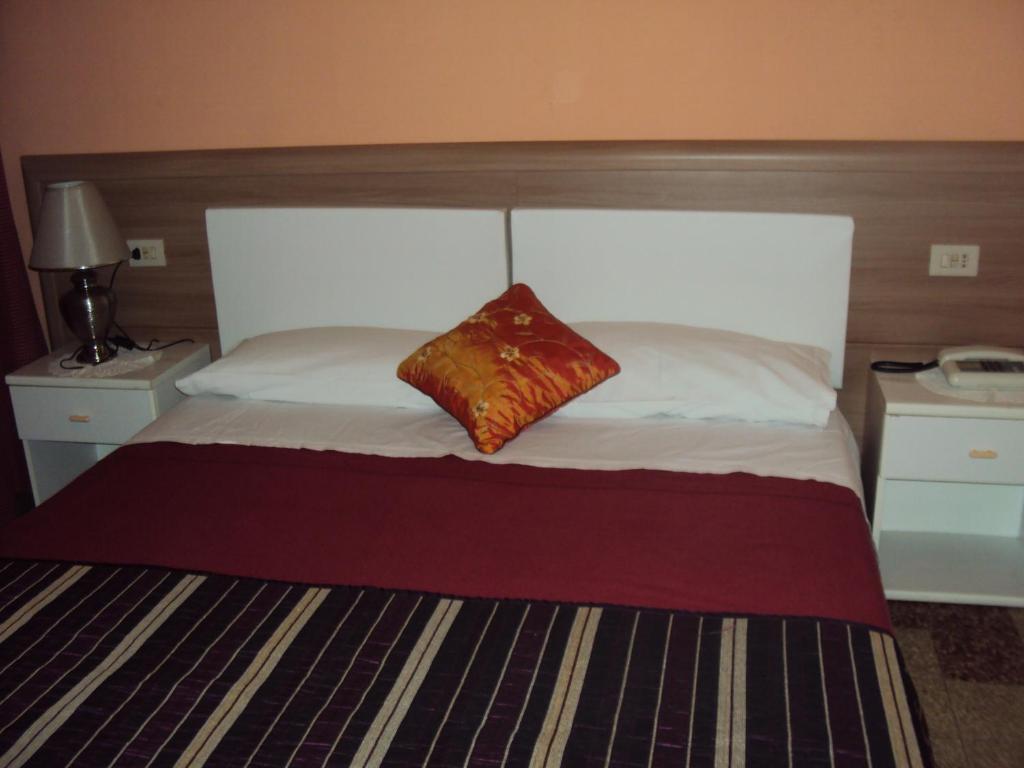 Hotel Mirage Messine Extérieur photo